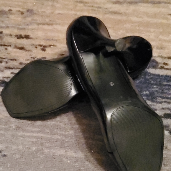 Black peep toe heels - Picture 3 of 5